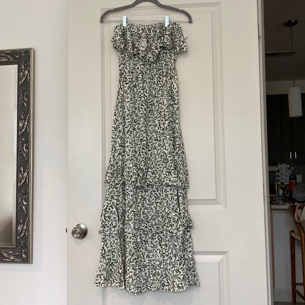 Floral ruffle maxi dress